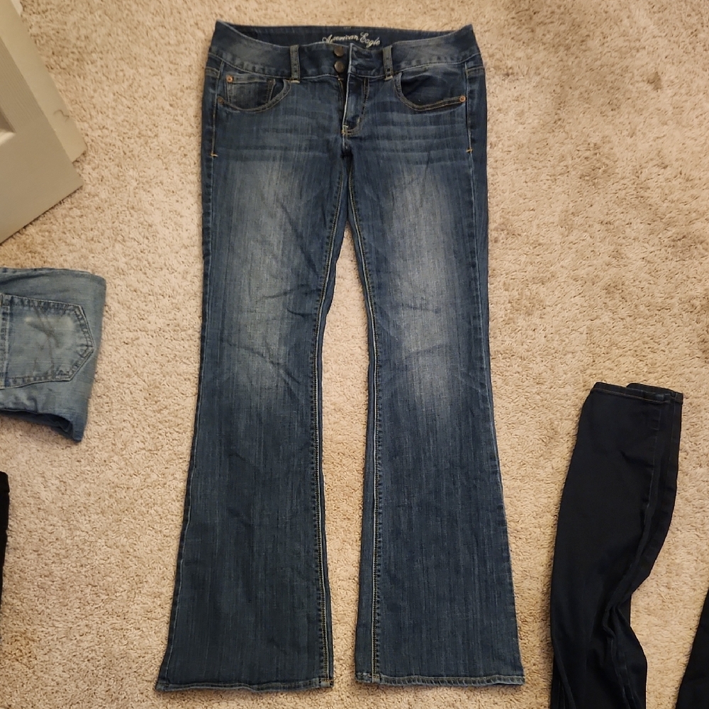 Amwrican Eagle Women's Blue Jeans Super Stretch